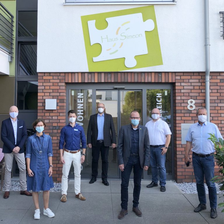 „Die Pflege der Zukunft wird dezentraler“ – Bürgermeisterkandidat Oliver Kellner zu Besuch im Haus Simeon