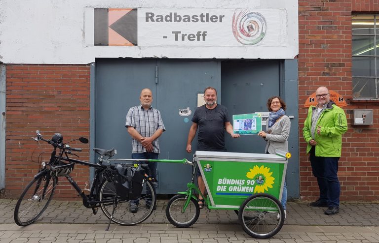 „Dankeschön!“ – Grüne spenden 500 Euro an Emsrad.de