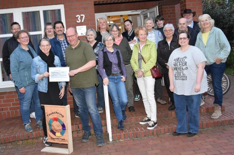 Spendenübergabe der Kräuteraktion an den Tauschring Emsdetten